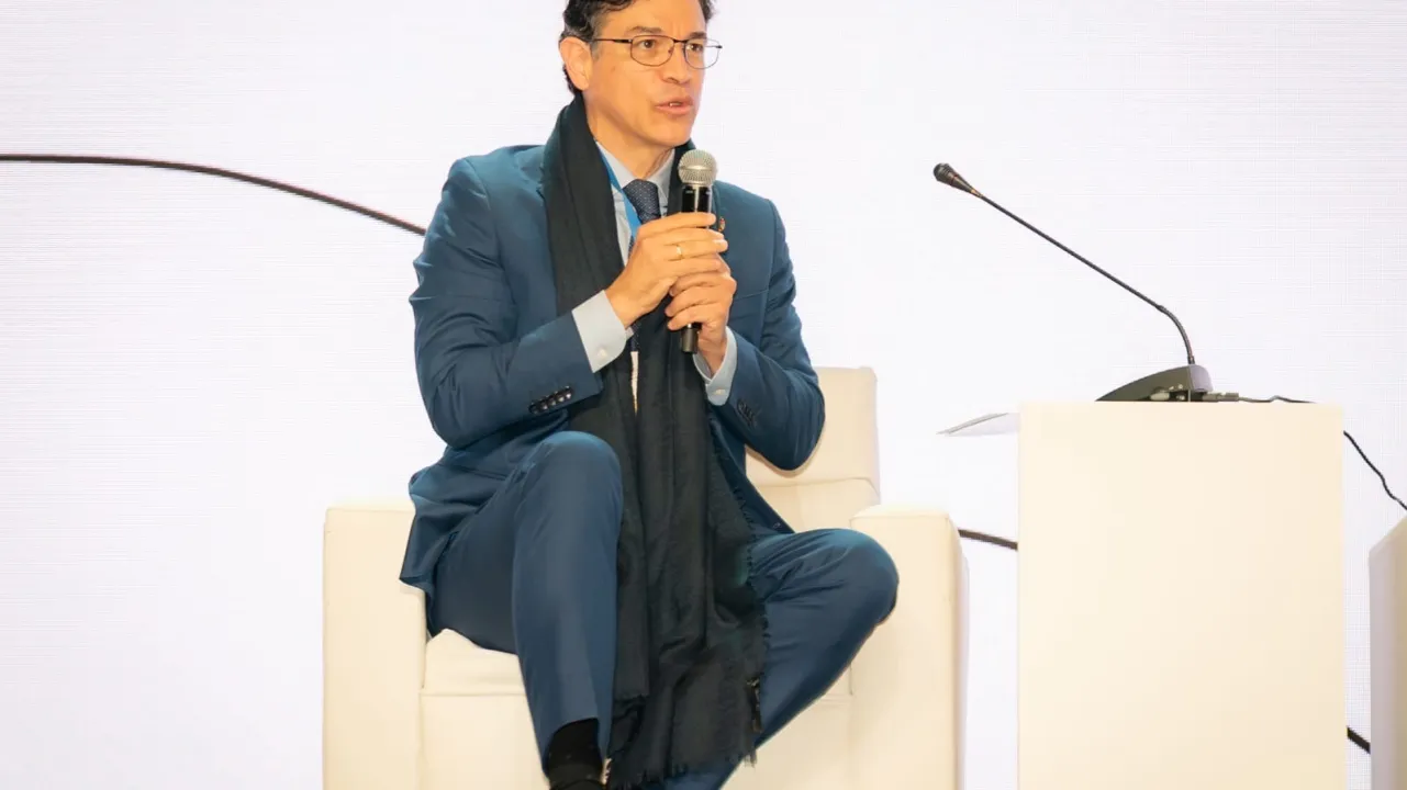 Bogotá lideró el diálogo internacional sobre ciudades inteligentes centradas en las personas